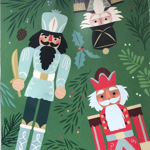 Hallmark Nutcracker Cheer Jigsaw Puzzle 550 pc NEW for Christmas - Picture 4 of 6